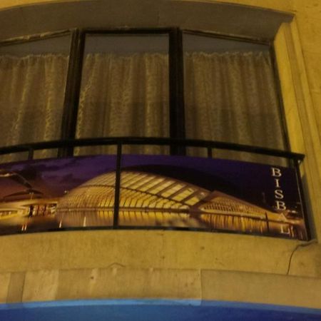 Hostal Bisbal Only Adults No Ac Valencia Eksteriør billede