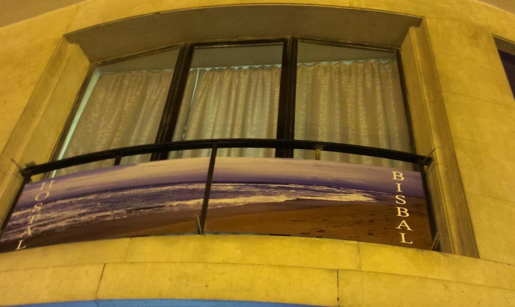 Hostal Bisbal Only Adults No Ac Valencia Eksteriør billede