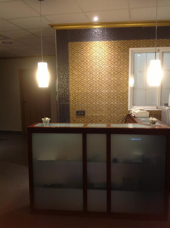 Hostal Bisbal Only Adults No Ac Valencia Eksteriør billede
